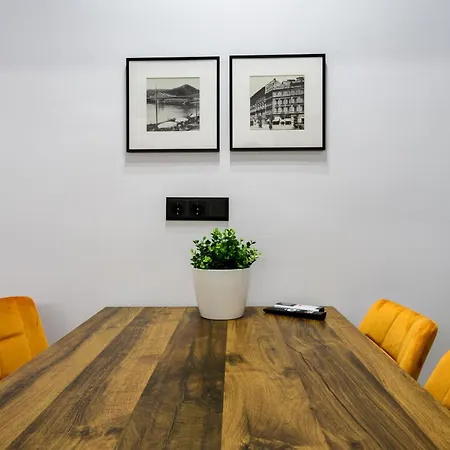 Holidays Vibes Апарт-отель 3*