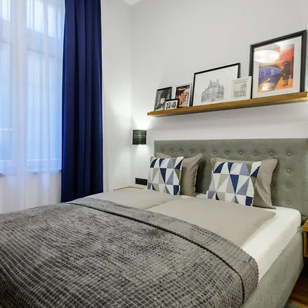 Holidays Vibes Апарт-отель 3*